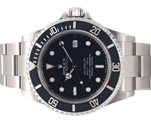 Rolex SeaDweller 40mm - 2005 F Serial