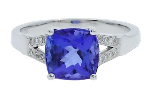 18K White Gold Tanzanite and Diamond Dress Ring