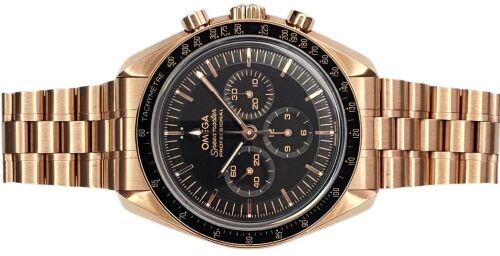 Omega Speedmaster Moonwatch Sedna Gold