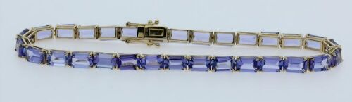 9K Yellow Gold and Tanzanite flexible link bracelet