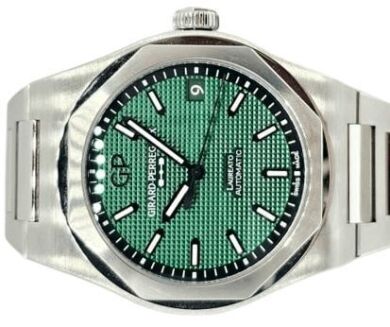 Girard Perregaux Laureato Green Dial 2023