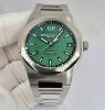 Girard Perregaux Laureato Green Dial 2023 - 3