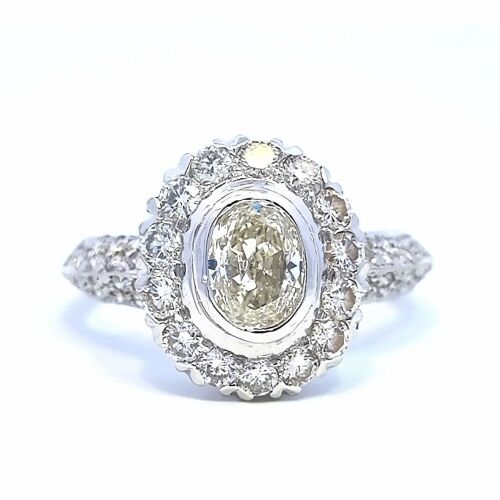 18K White Gold Diamond Ring