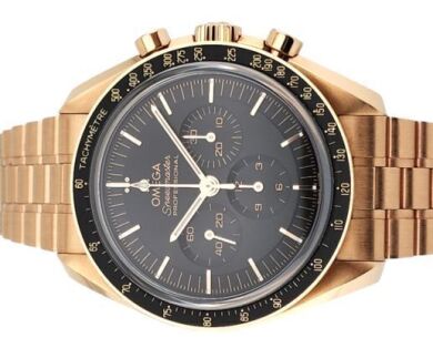 Omega 310.60.42.50.01.001 Speedmaster MoonWatch 18k Sedna Gold 42mm 2022 Box & Papers