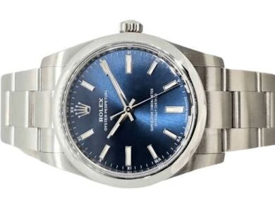 Rolex Oyster Perpetual 34 124200 Bright Blue Dial (2022)