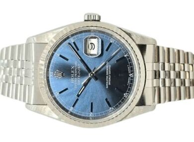 Rolex Datejust 36 Blue Dial 16234 B&P (1999)