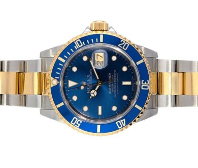 Rolex 16613LB Submariner Date Two Tone Bluesy 40mm 1989 Box & Papers