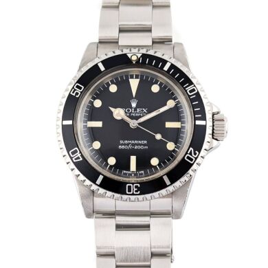 Rolex 5513 Submariner No Date 40mm 1980 Box & Papers