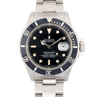 Rolex 16610 Submariner Date 40mm 1995 W-Serial