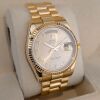 Rolex 118238 Day-Date 18k Champagne Roman Dial 36mm 2000 - 3