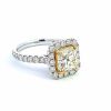 18k Gold Square Radiant Ring With VVS & VS Diamonds - 4