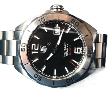 Tag HEUER Formula 1 Black Dial, 41mm Box and Papers