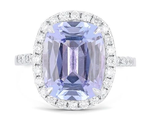 18k white gold ring set with a 6.27ct natural tanzanite & 0.80cts of F/VS diamonds